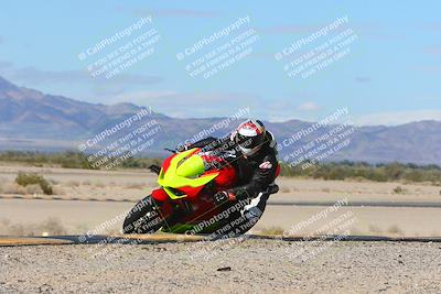 media/Feb-04-2024-SoCal Trackdays (Sun) [[91d6515b1d]]/7-Turn 9 Inside (1140am)/